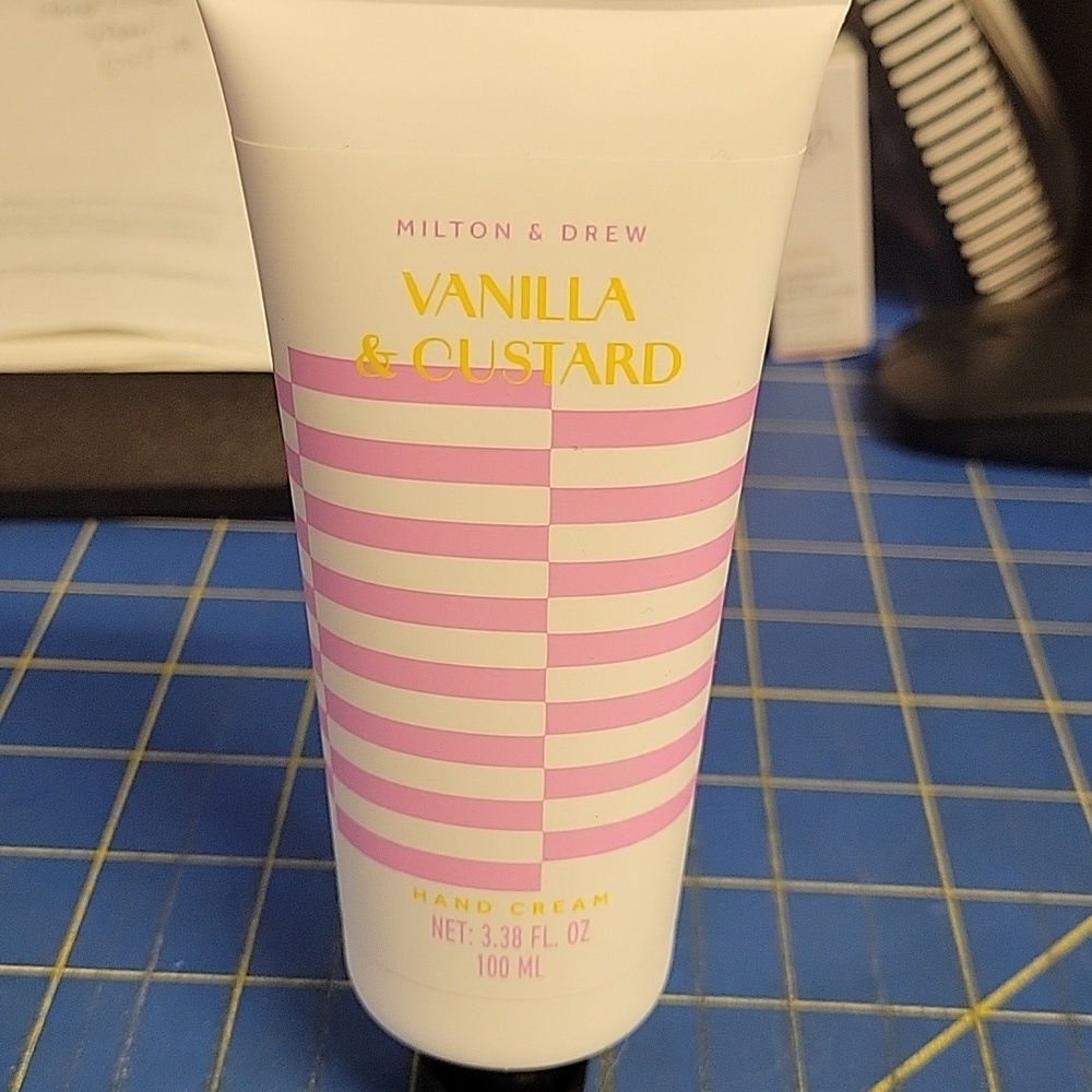 Milton & Drew Vanilla & Custard Hand Cream 100ml Sealed Tube